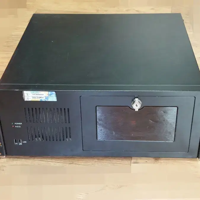 iEi RACK-360GBATX-R22 산업용컴퓨터 랙