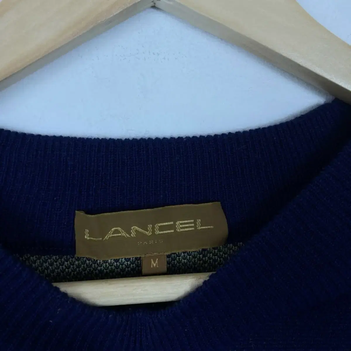 Lancel 퍼플 자카드 니트