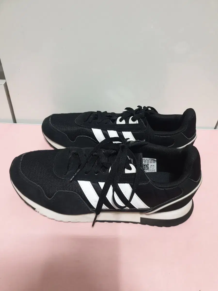 아디다스 260 us8 adidas 8k 2020 데일리화 일반화스니커즈