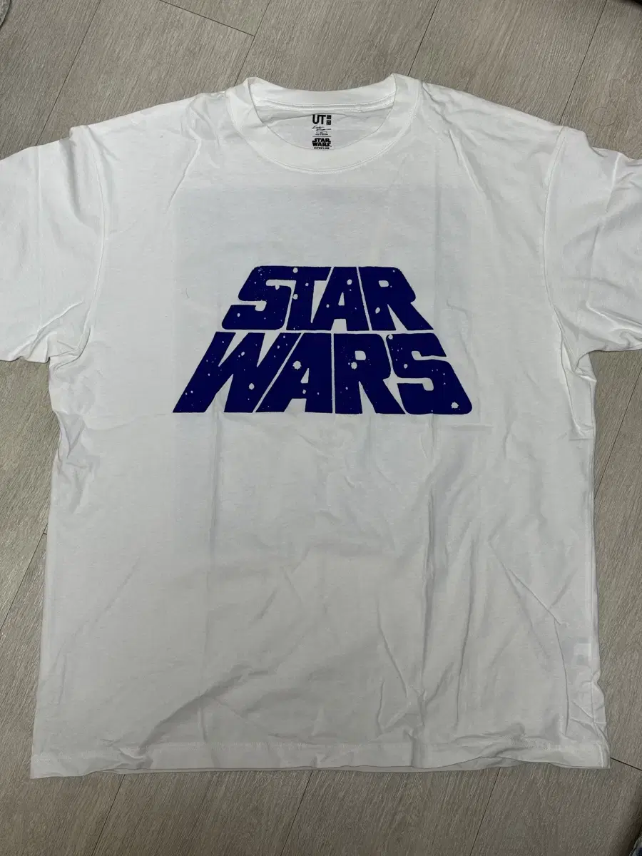 Uniqlo Star Wars UT