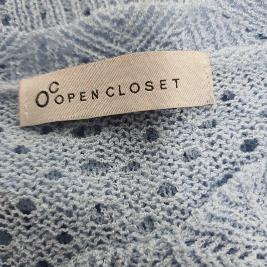 opencloset 오픈클로젯 정품아일렛 펀칭 니트버튼반팔가디건 스몰s