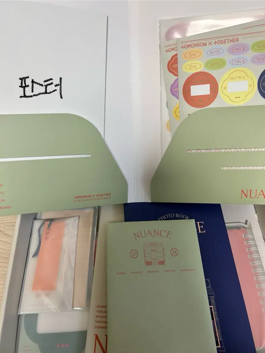 TXT 2024 season's greetings NUANCE full set +Weverse pre-order benefits