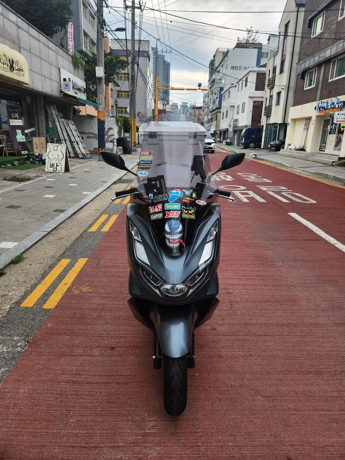 L-상품화완료 ) pcx125 22년식 2만km대 ABS 모델 배달셋팅