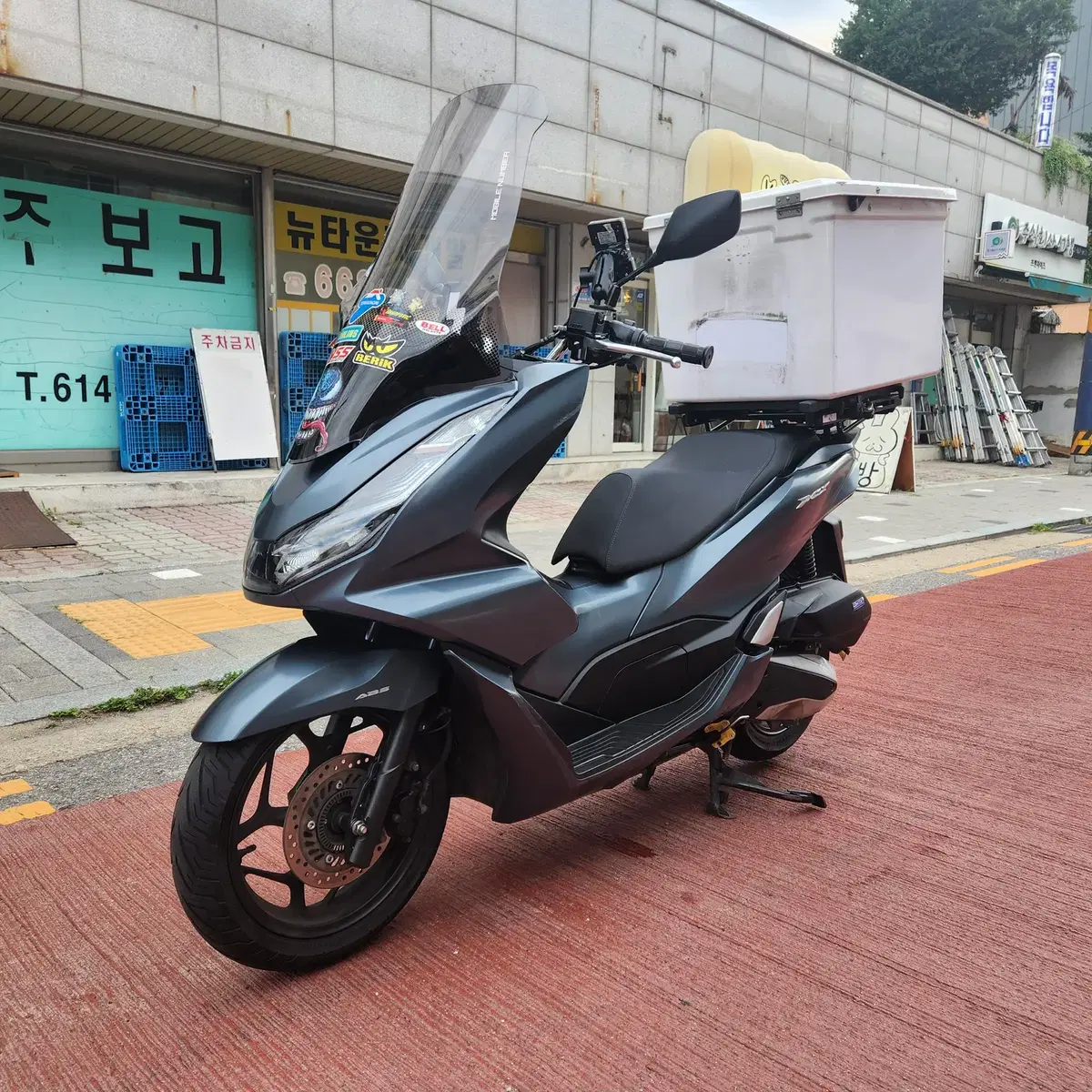 L-상품화완료 ) pcx125 22년식 2만km대 ABS 모델 배달셋팅