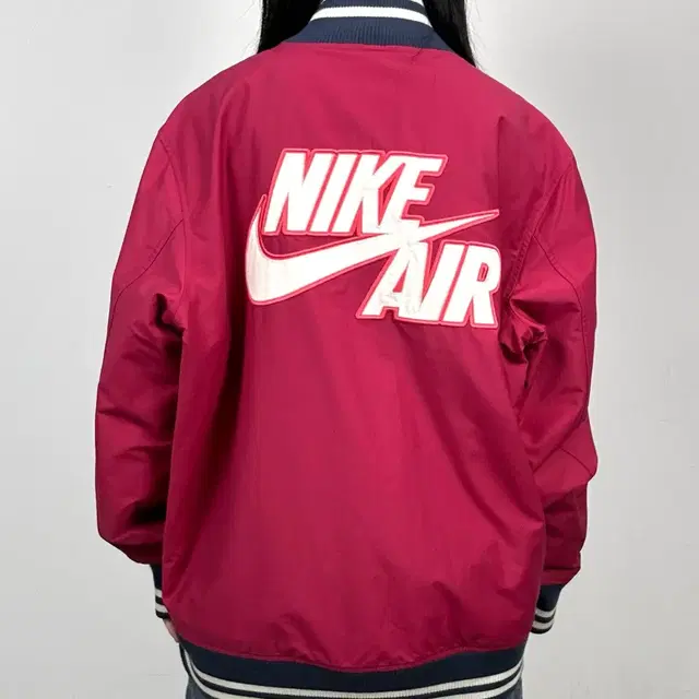 NIKE AIR 나이키 빅로고 마젠타 자켓