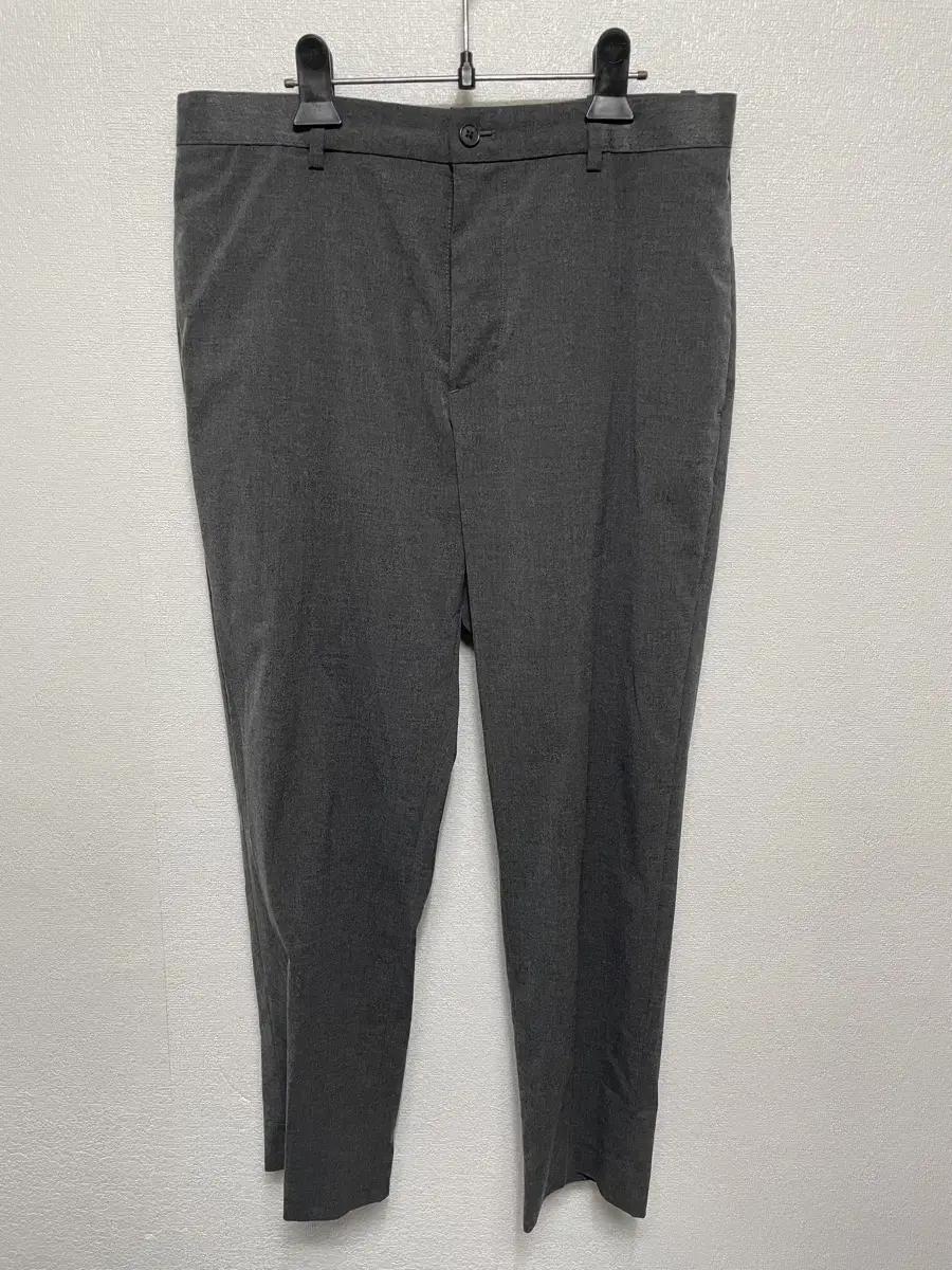 Uniqlo Slacks M