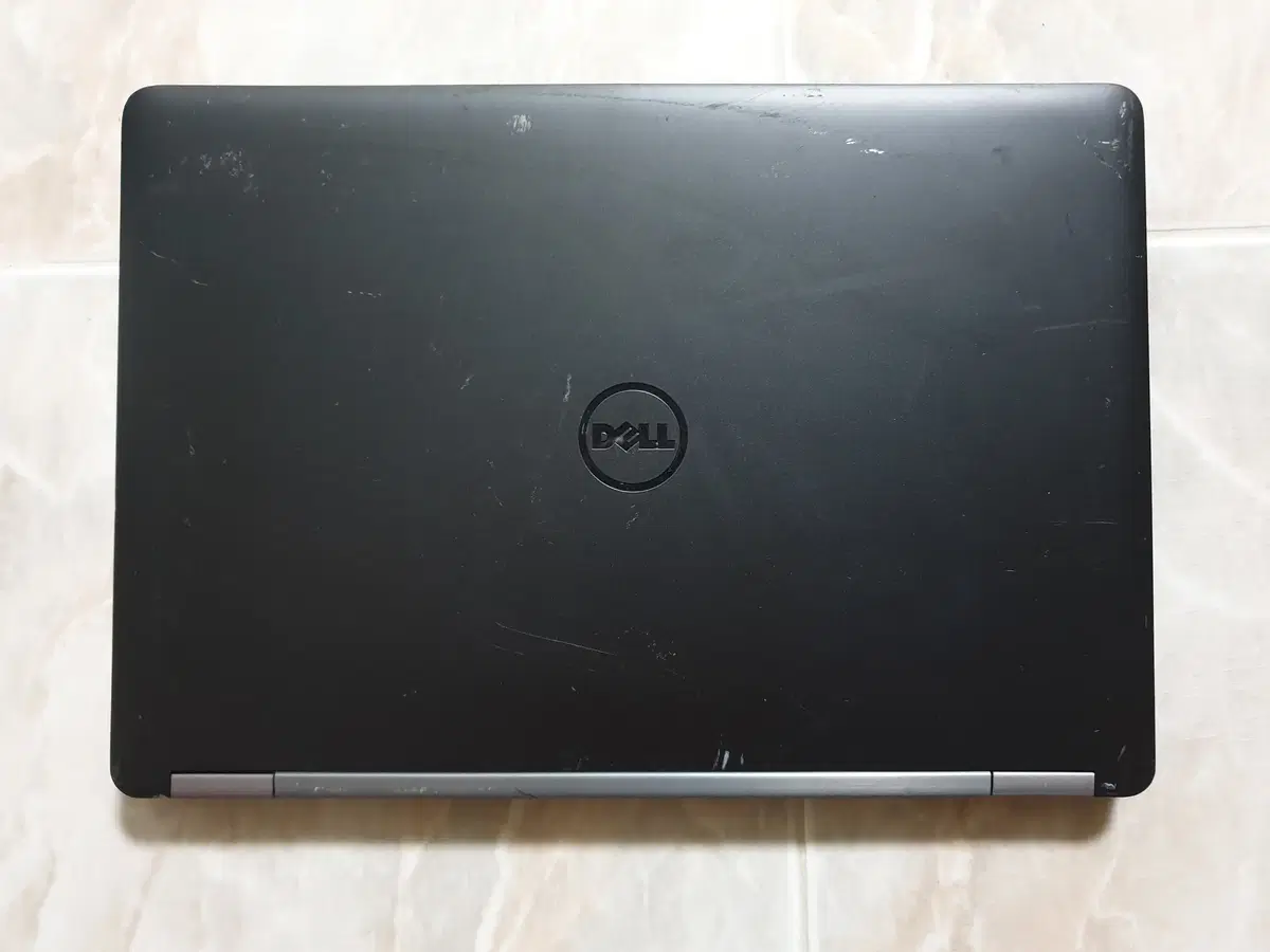 노트북 DELL E7470 i5 6300 램8g 하드 어댑터 없음 8만원