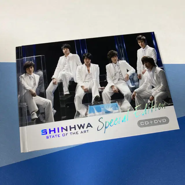 [중고음반/CD] 신화 Shinhwa 8집 스페셜에디션 (CD+DVD)