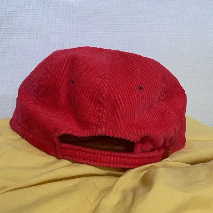 Rocket red cap