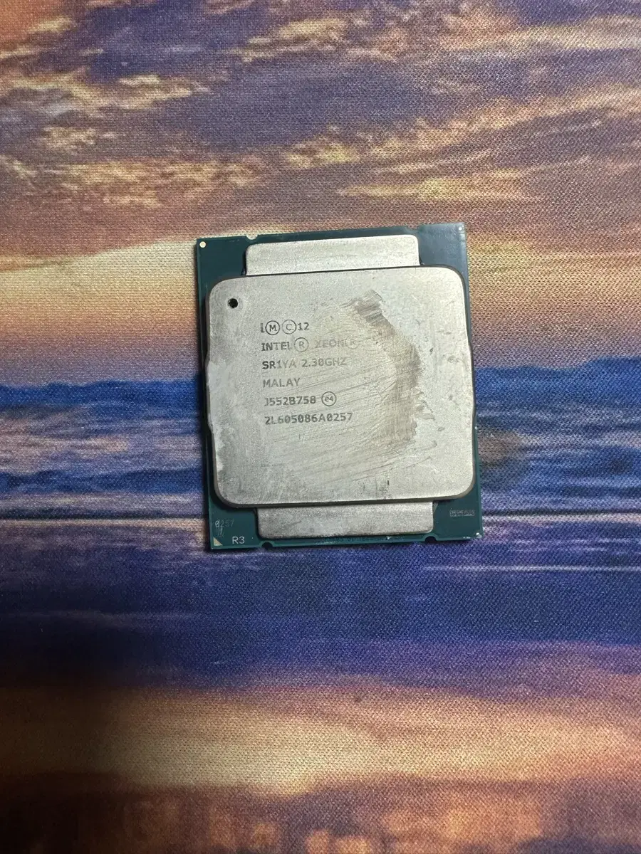 INTEL XEON  E5-2650 v3