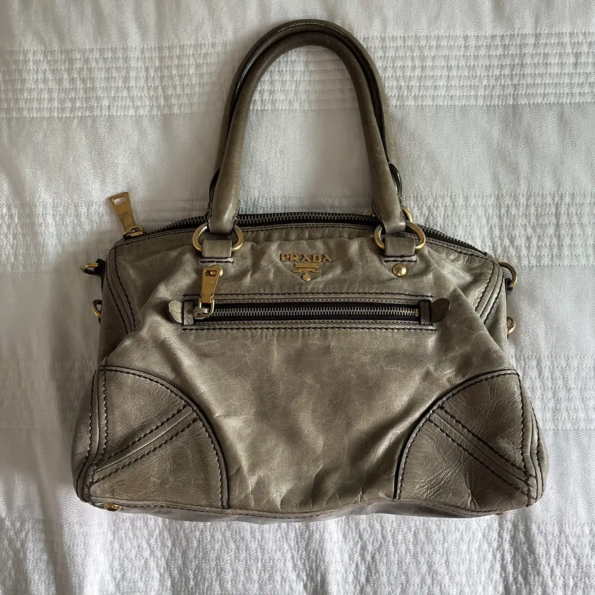 PRADA vitello shine 2way Bag