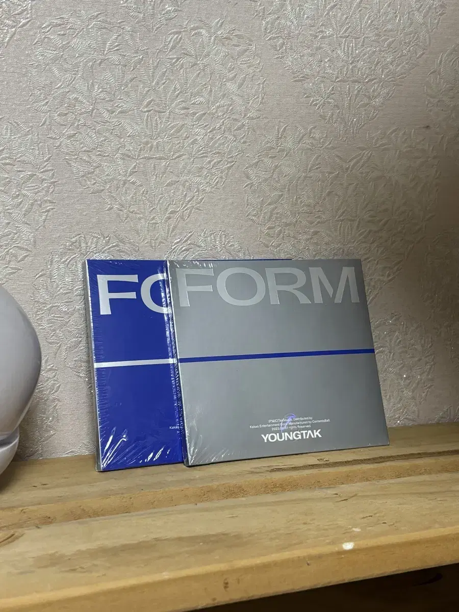 Youngtak sealed 2집 FORM 팔다.