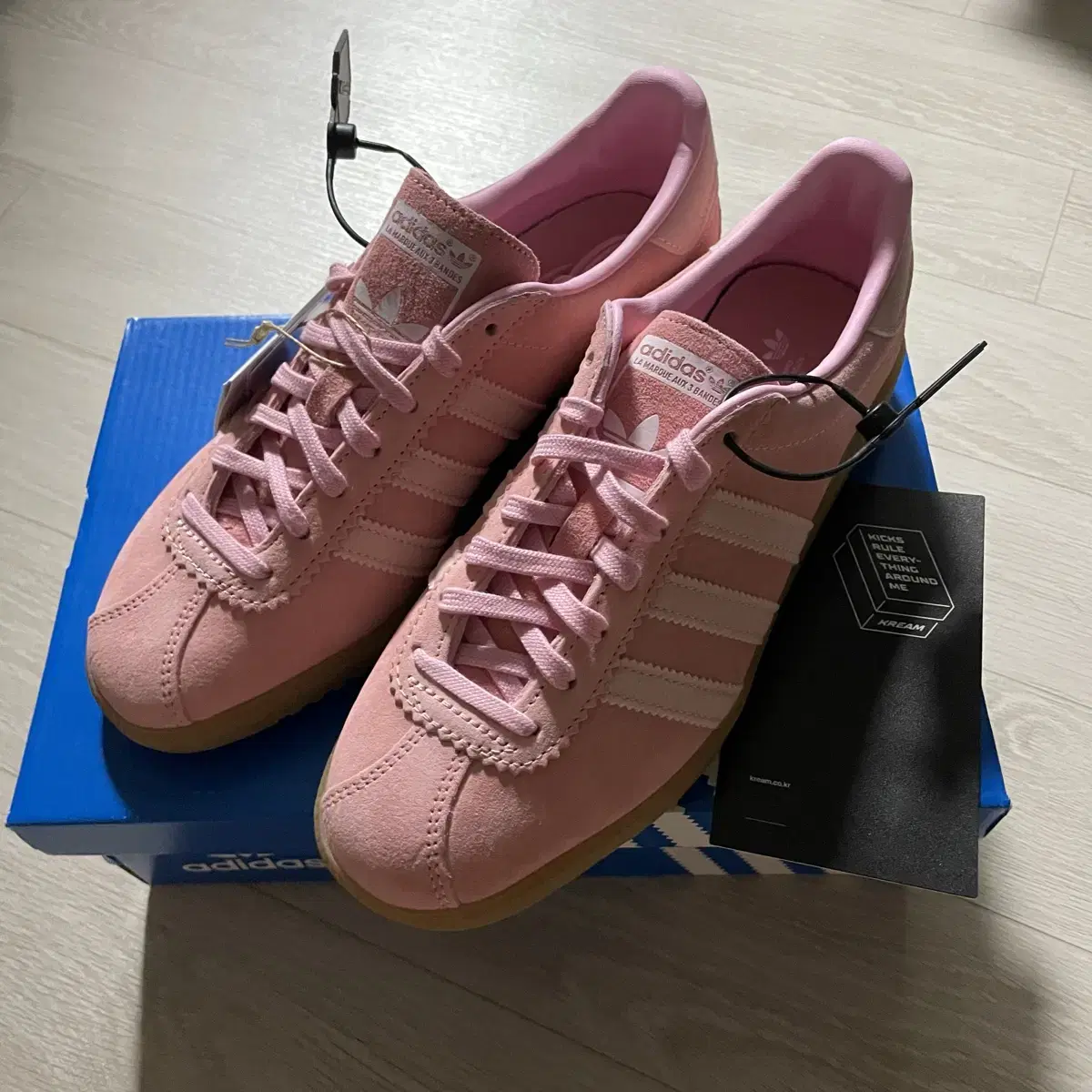 [230]새상품 아디다스 버뮤다 핑크 크림정품 adidas bermuda