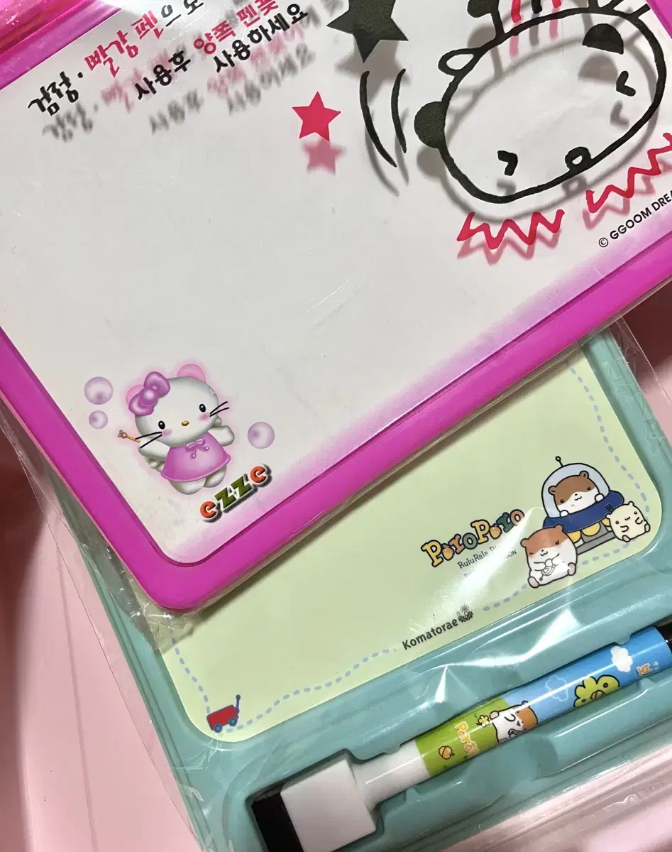 Bulk) Highly technical phrase whiteboards 2 types Dream Dream Chalky Kitty Poropohamster