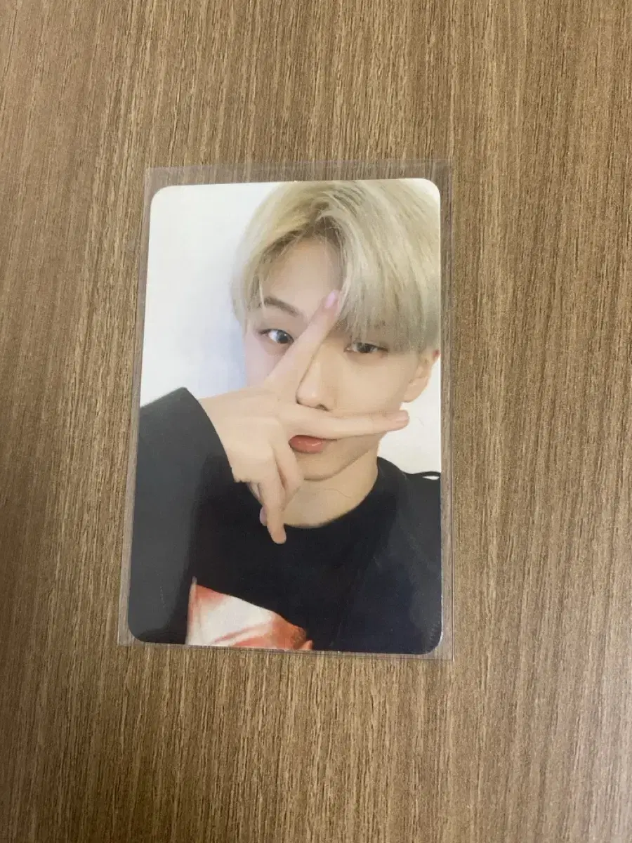 Empathy jisung photocard