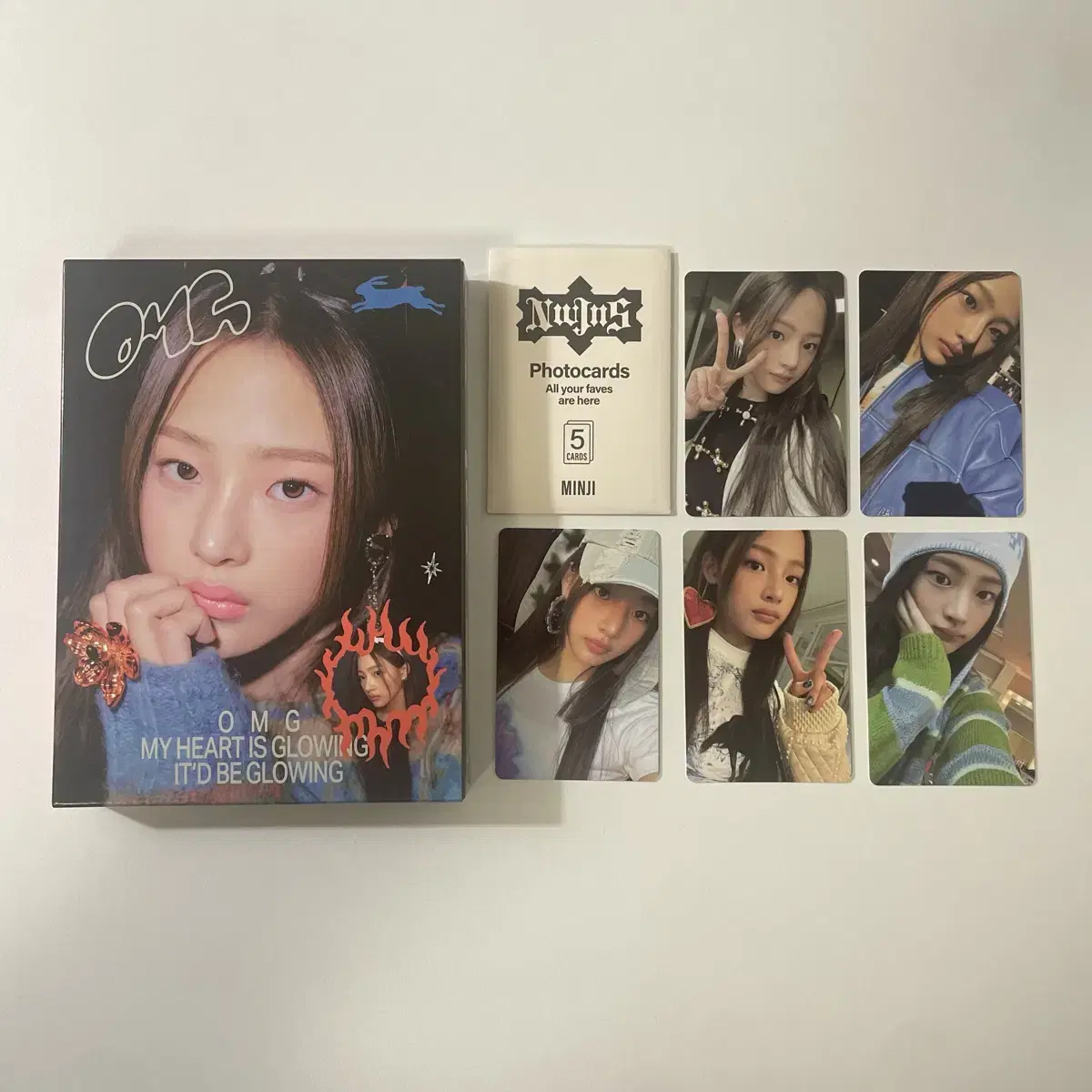 New Jeans minji w/ 1st single OMG OMG Dito photocard w/ unsealed album WTS