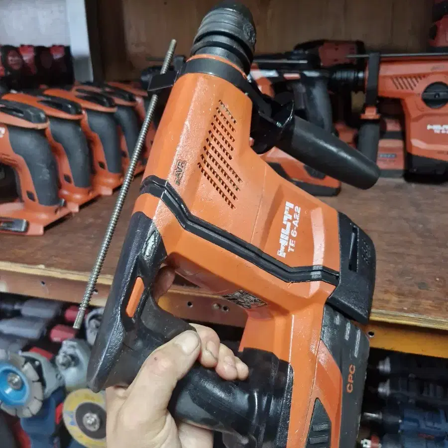 [HILTI]힐티충전함마드릴 TE6A22 2022년 A급.최상급