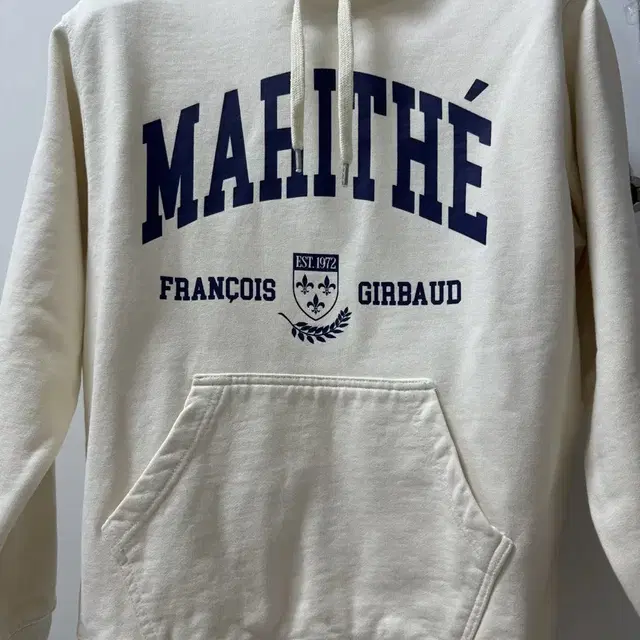 MARITHE COLLEGE HODDIE_Ivory, S