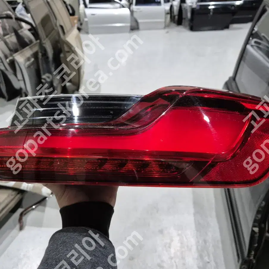 BMW X4 G02 RH 후미등 2019-2021