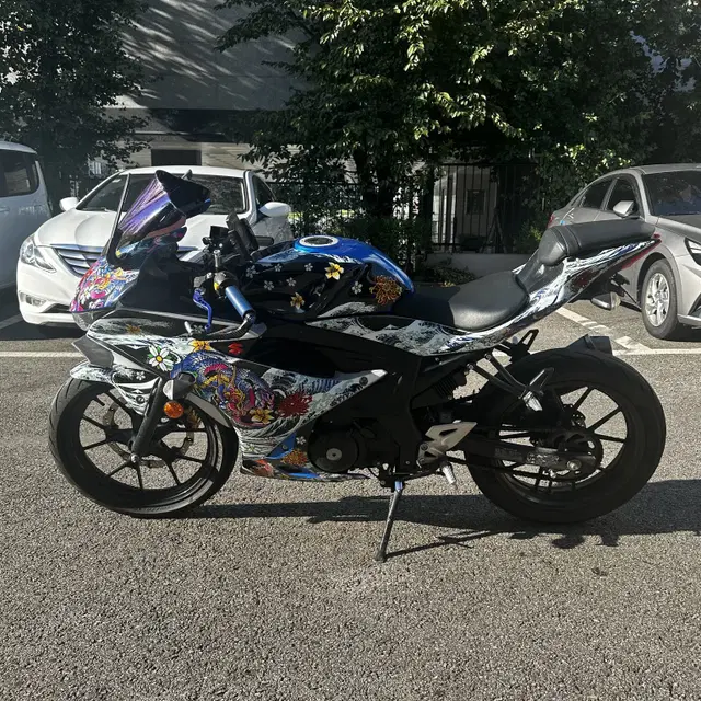 [경정비완료]스즈키 gsxr 125 abs 2021년식 랩핑차 급매합니다