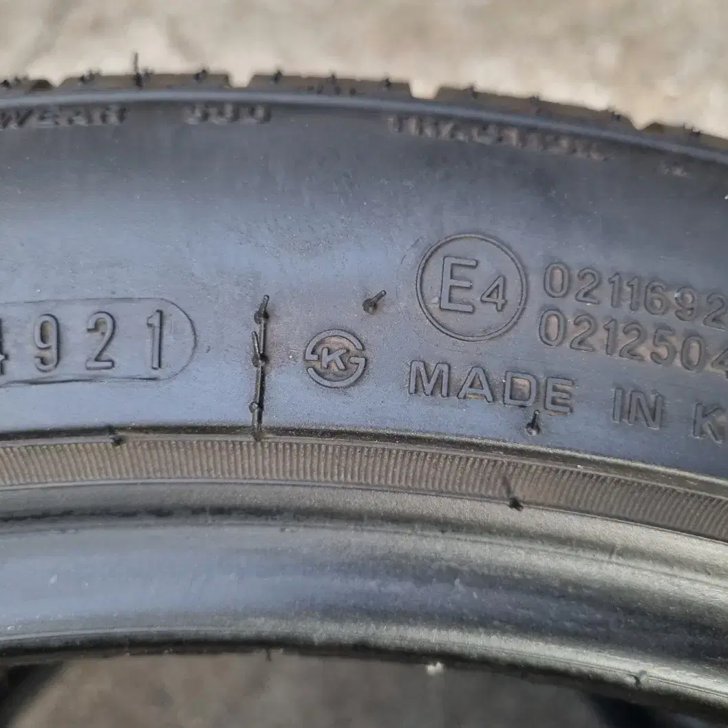 [인천중고타이어] 245/40R19 98W 넥센타이어 엔페라 슈프림