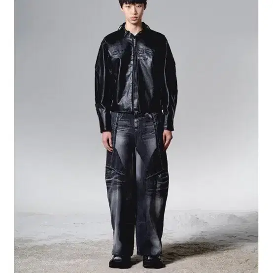 써저리 STRATUM LEATHER JACKET BLACK