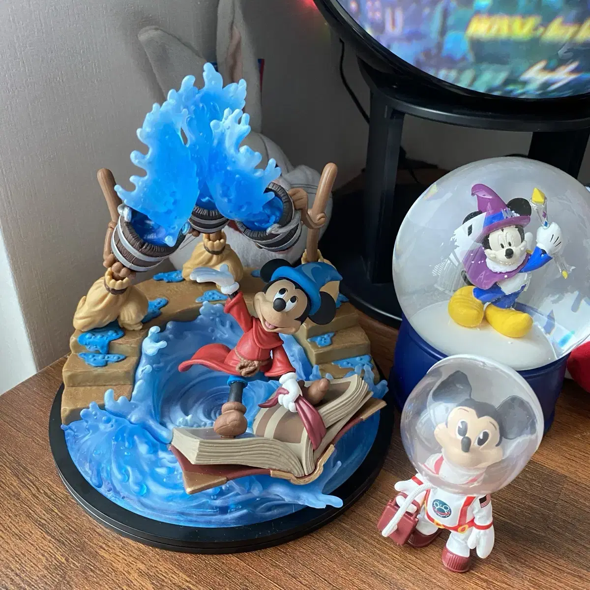 Fantasia Mickey 80th Anniversary Figures