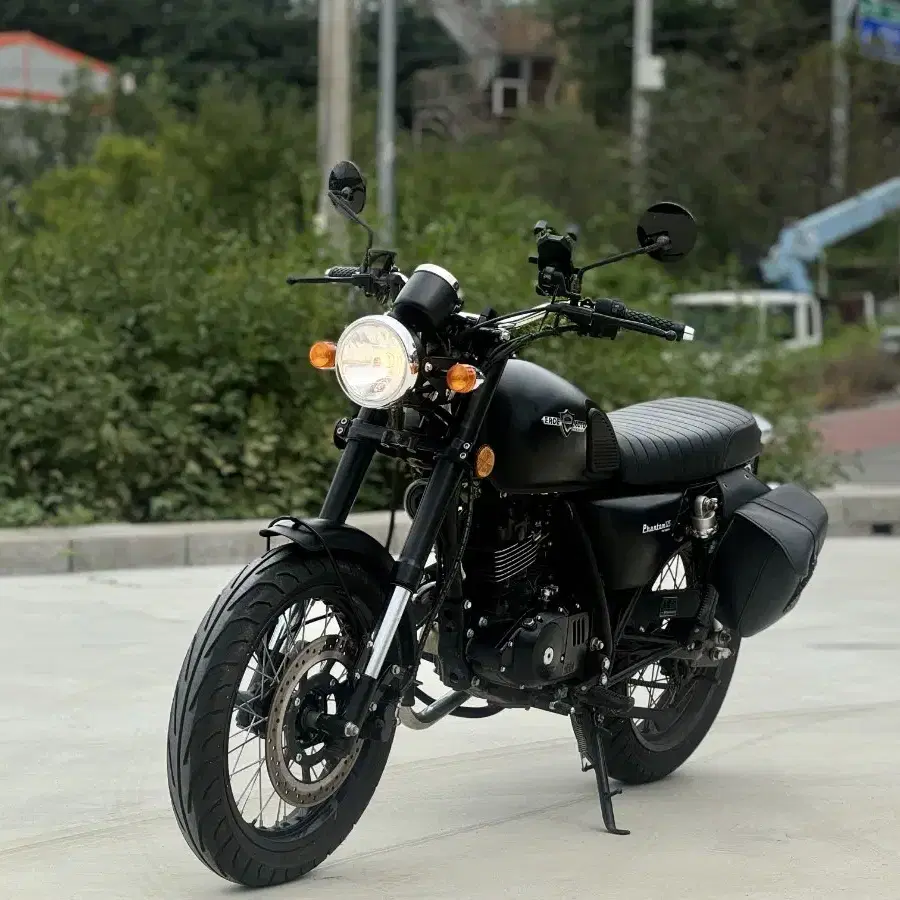 엘로이 팬텀 125cc 21년식 깔끔한차량 판매합니다