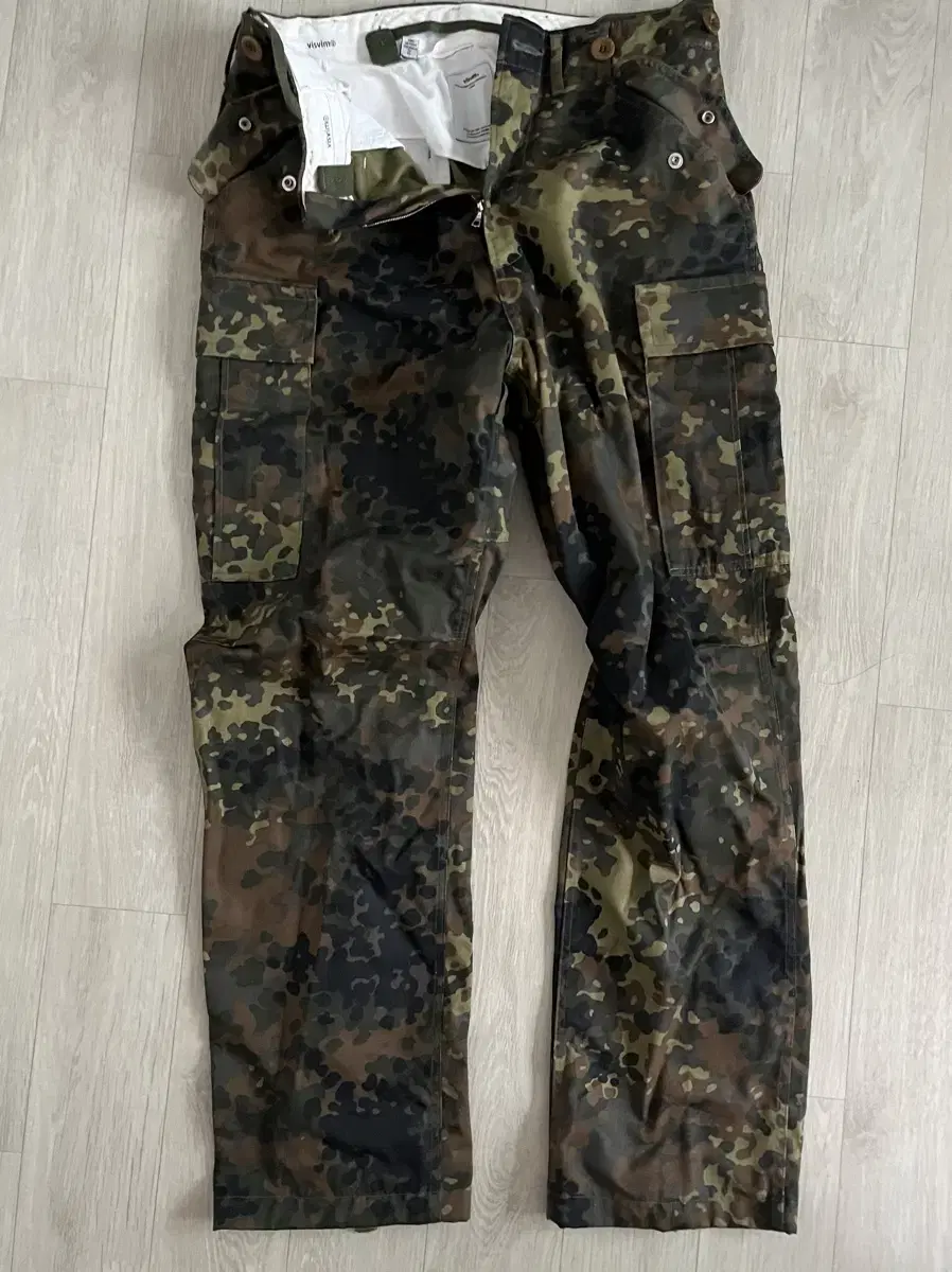 Visvim camo eiger pants 비즈빔