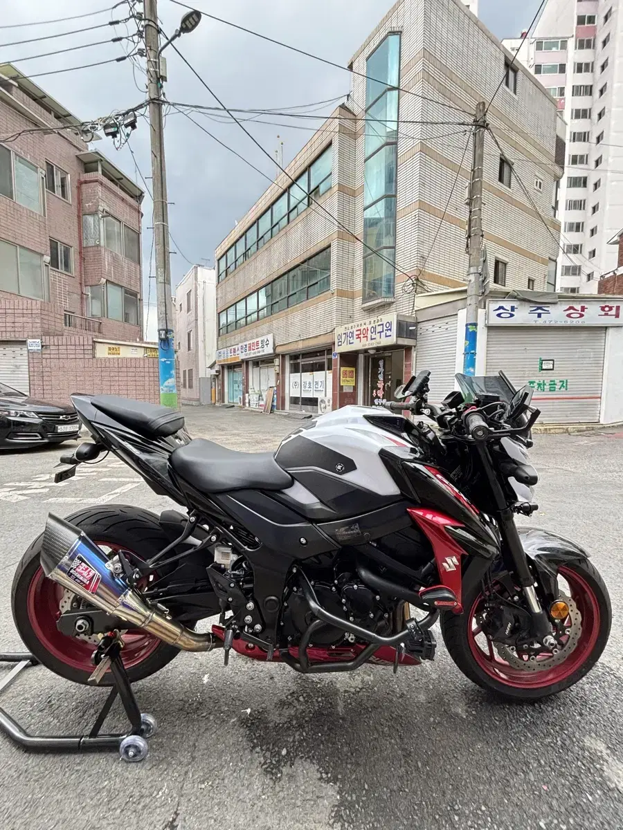 gsxs750 스페셜컬러 20년식 갓2만(스칠반)