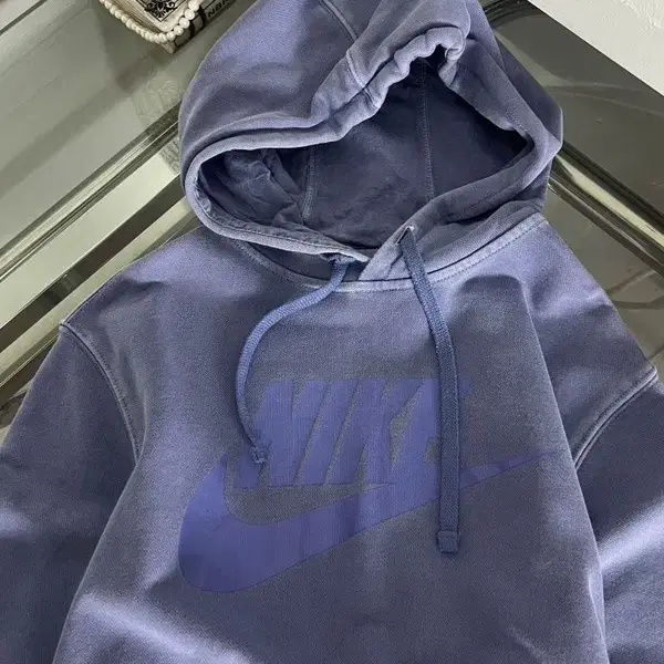 NIKE washed half sweat hoodie