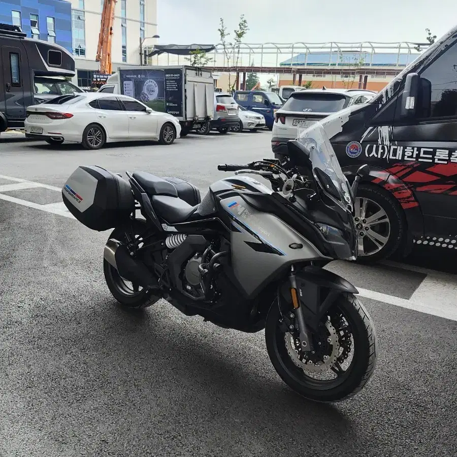 CFMOTO 650GT 미들급 투어링 오토바이 바이크 23년식