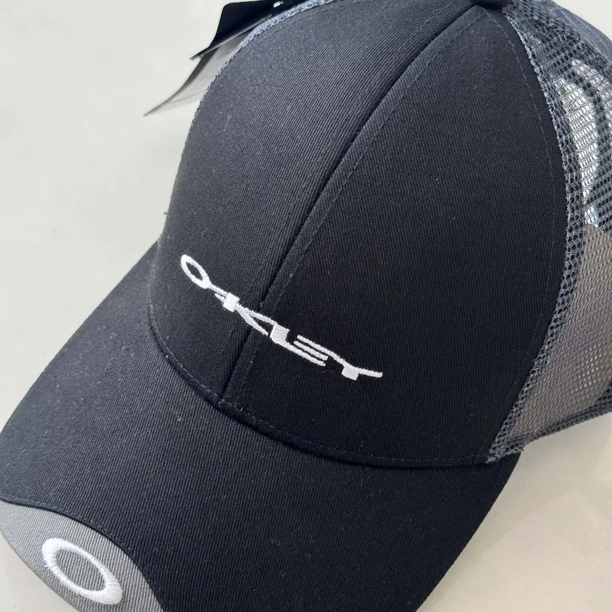 oakley classic trucker hat 클래식 트러커 햇