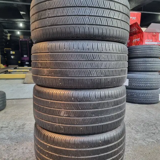 [중고타이어] 275/40R19 콘티넨탈 콘티프로 콘택트 2754019