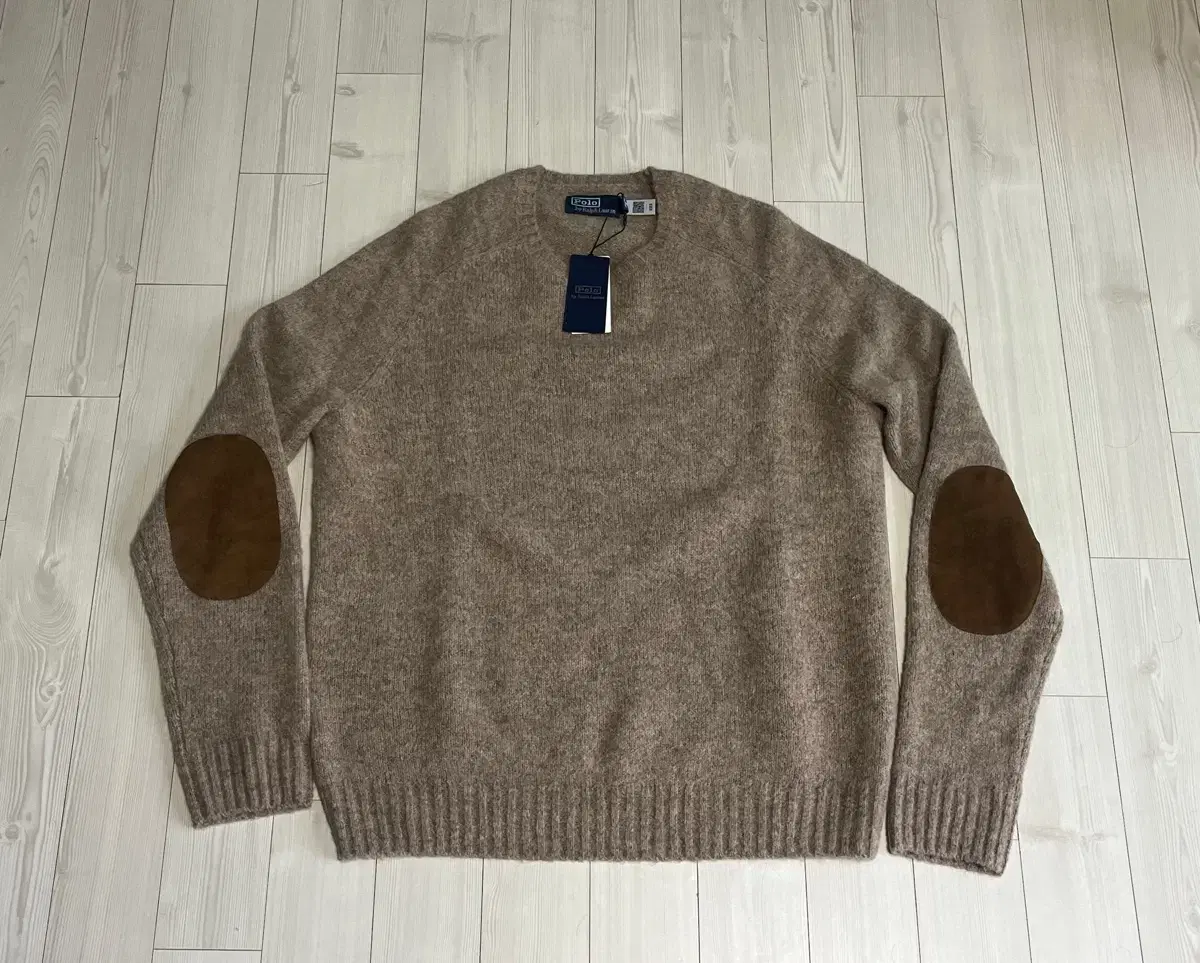 Polo Ralph Lauren Men's Suede Patch Crew Neck Sweater (MNPOSWE168217)