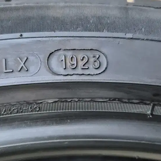 265/40R22 GV80 미쉐린 1짝 1만3천킬로사용