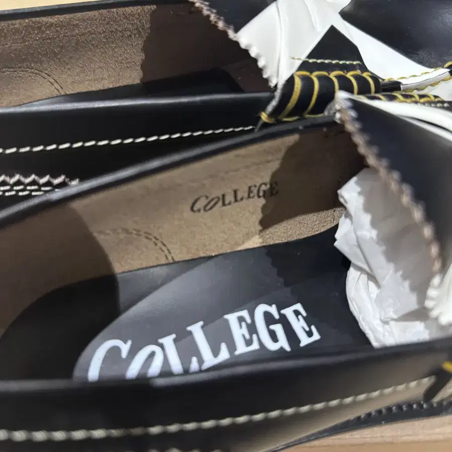 College 칼리지 스펙테이터 로퍼