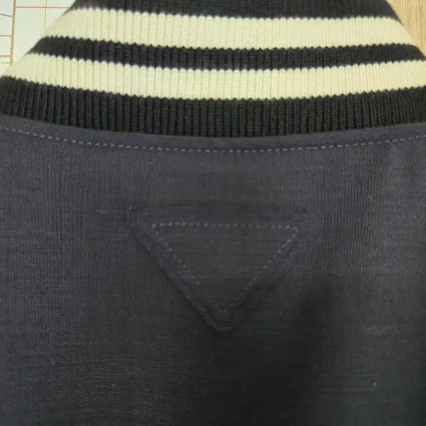 프라다 [XL] 24FW 패치 장식 모헤어 울 바머 자켓 사진 5
