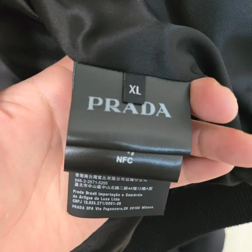 프라다 [XL] 24FW 패치 장식 모헤어 울 바머 자켓 사진 7
