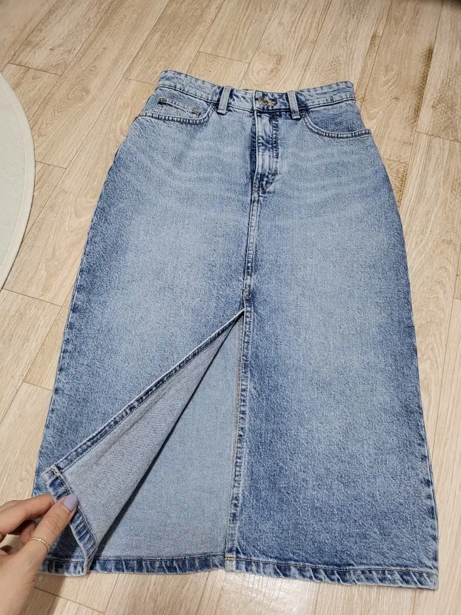 Zara denim skirt with a high waist