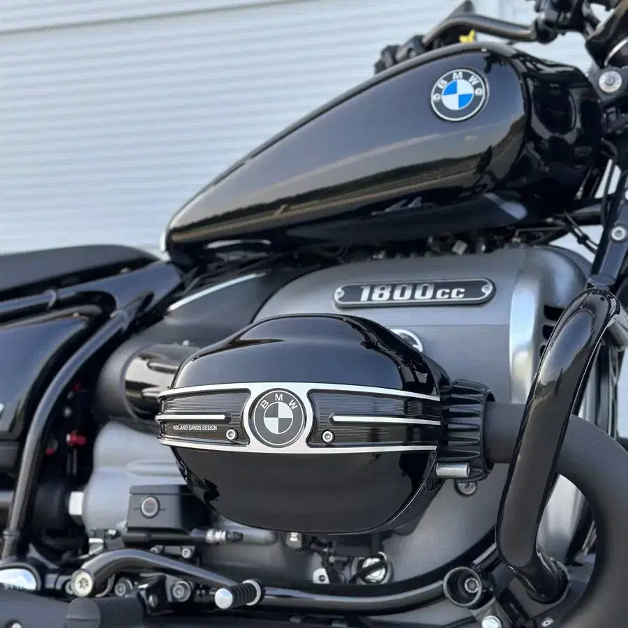 신차급 BMW R18 배기 구조변경 완료