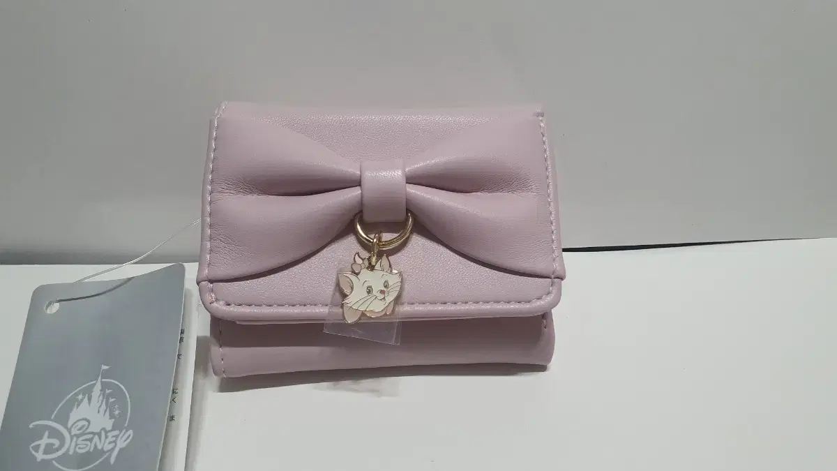 Disney Aristocat Marie 3-Bay Wallet, Women's Pink Wallet