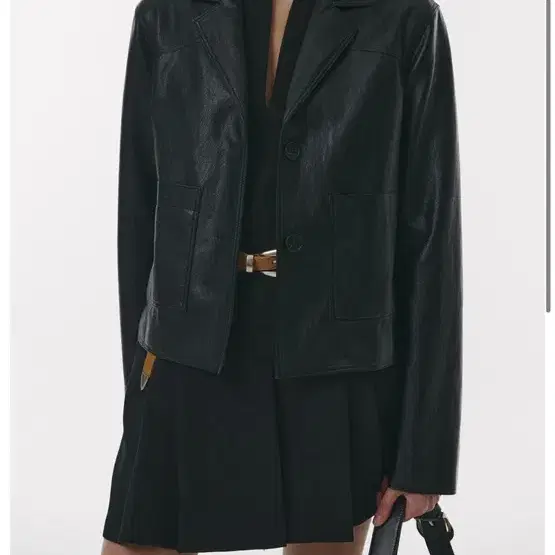 FAUX Leather Midi Blazer in Black 가죽자켓