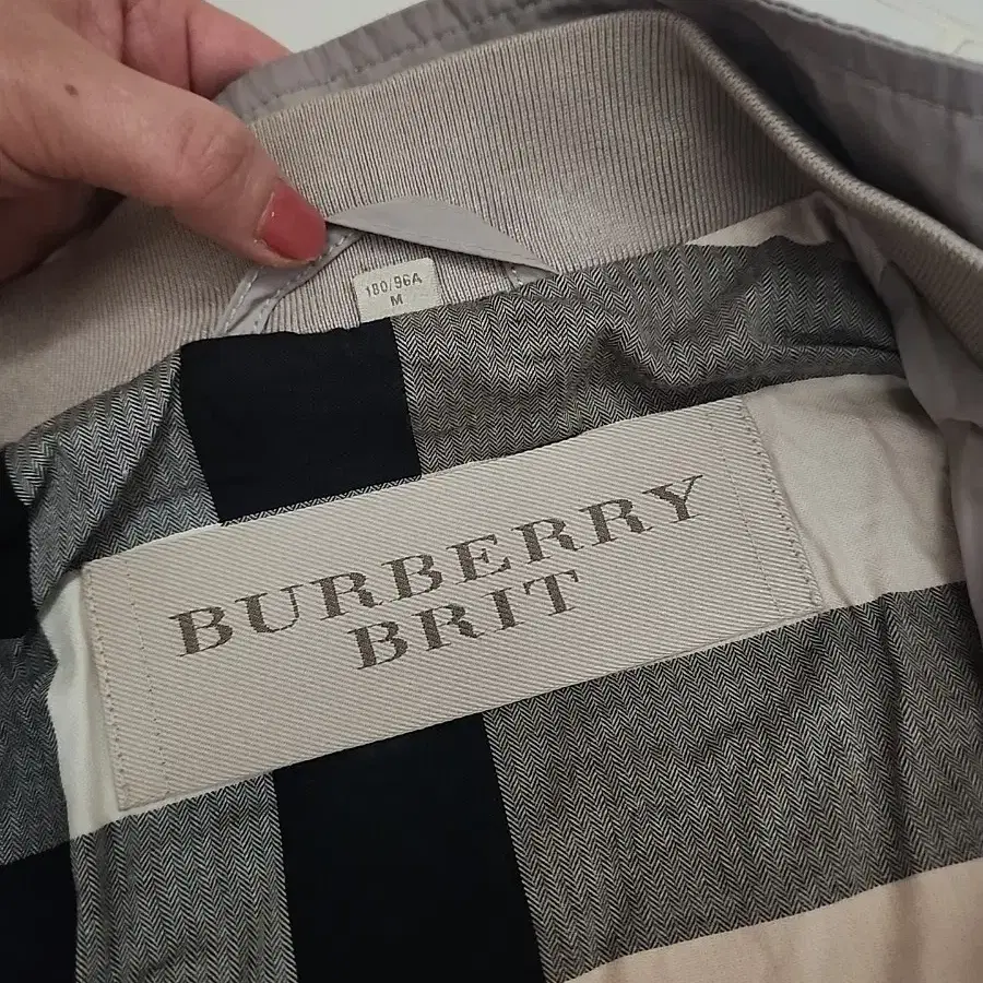 burberry 버버리 베이지 봄버 자켓 공항자켓 버버리자켓 M