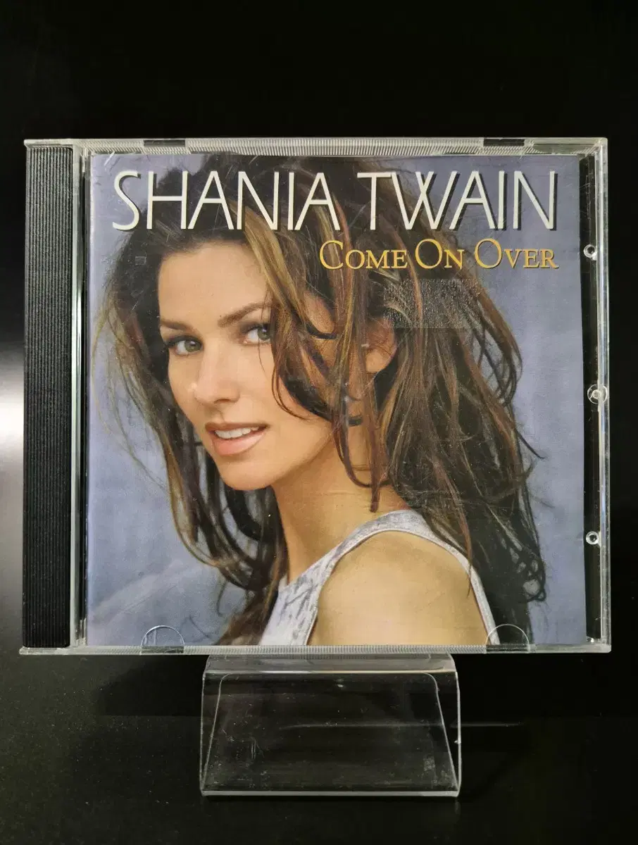 SHANIA TWAIN COME ON OVER CD