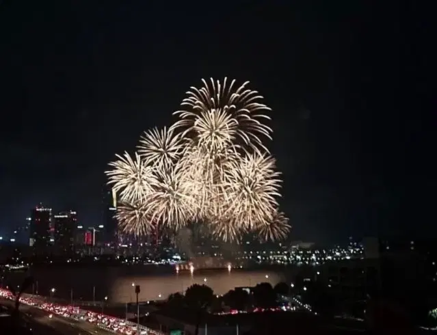 10.5 여의도 불꽃축제 한강뷰 파티룸 팝니다 용산