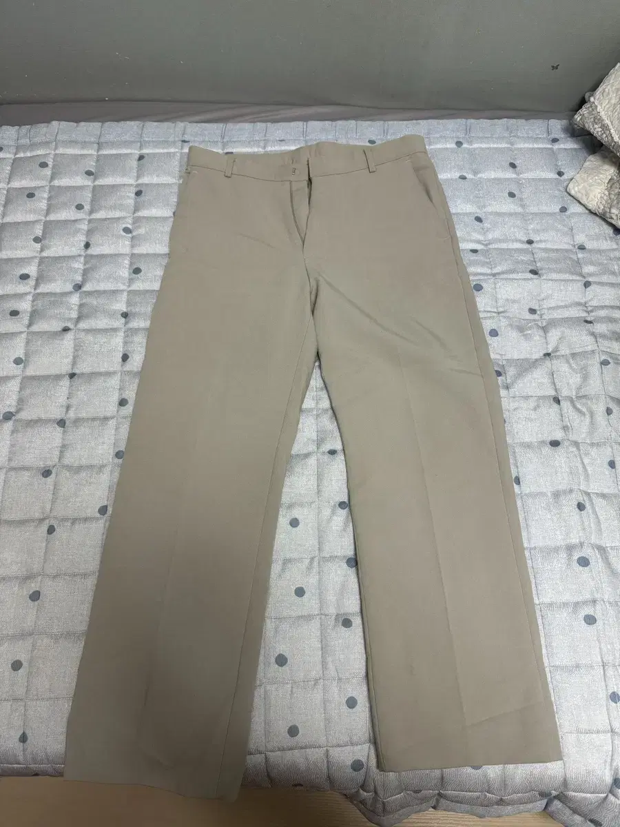 Wide slacks