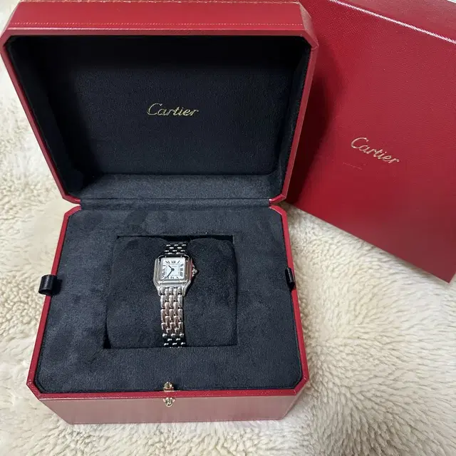 (가격인하) 까르띠에 CARTIER 시계 팬더 스몰