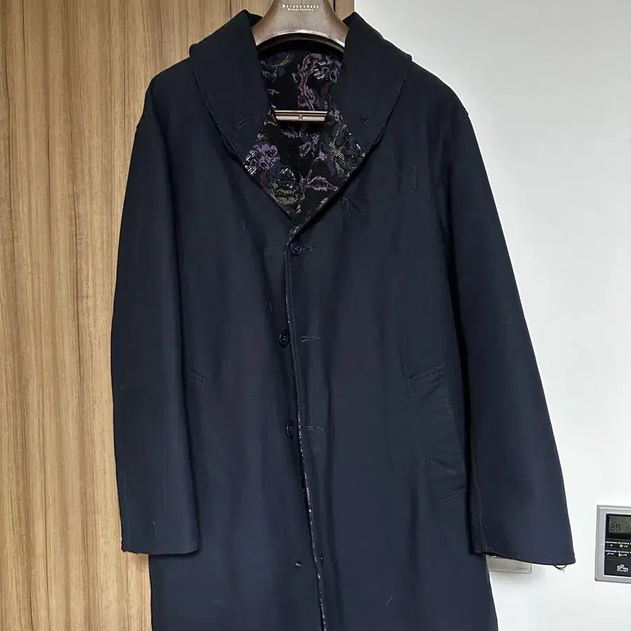 Engineered Garments 리버시블 숄칼라 코트