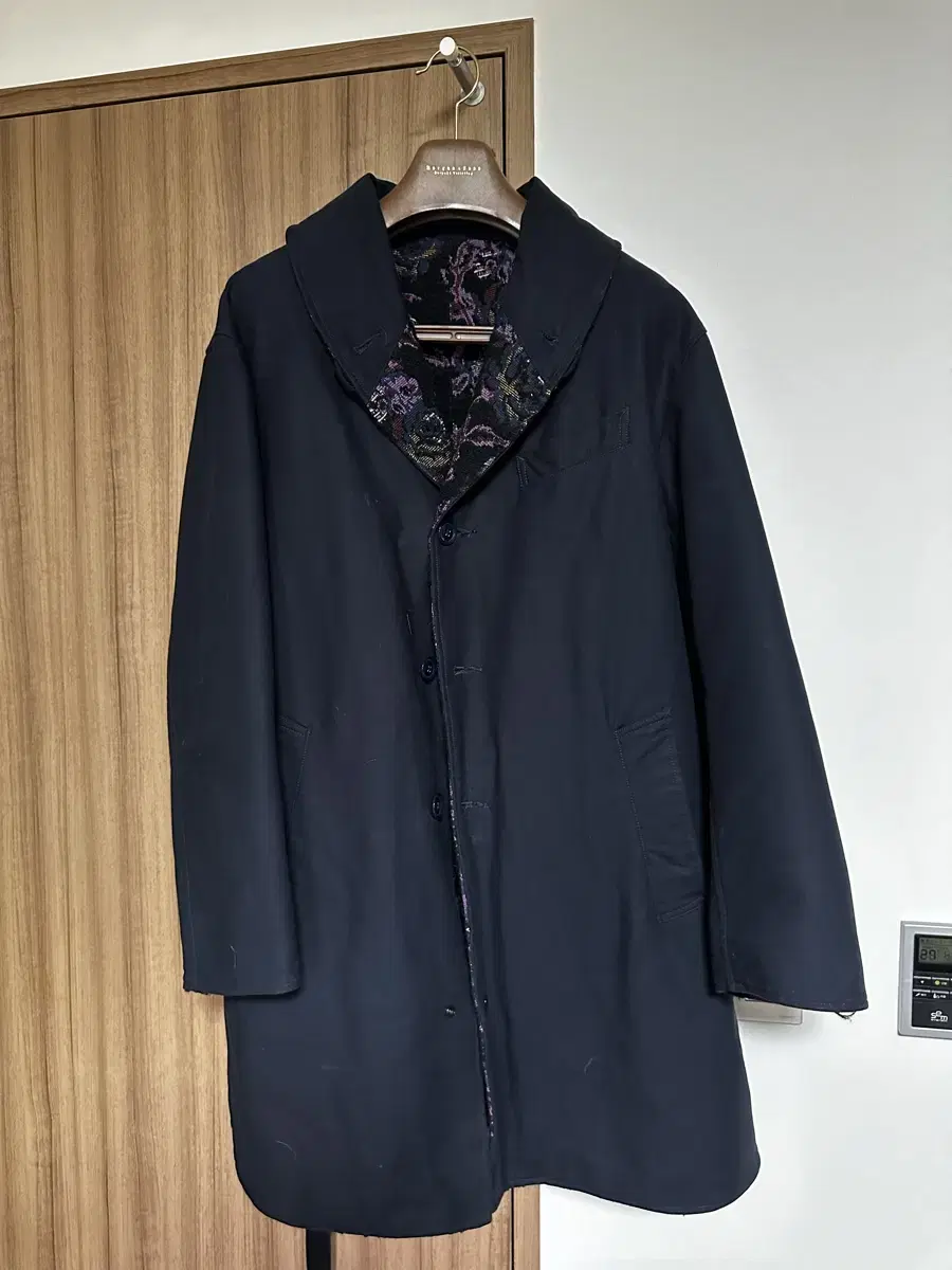 Engineered Garments 리버시블 숄칼라 코트